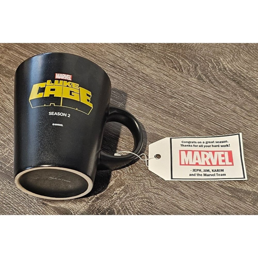 Luke Cage Season 2 Mug w/Note from exec producers Jeph, Jim,‎ Karim
